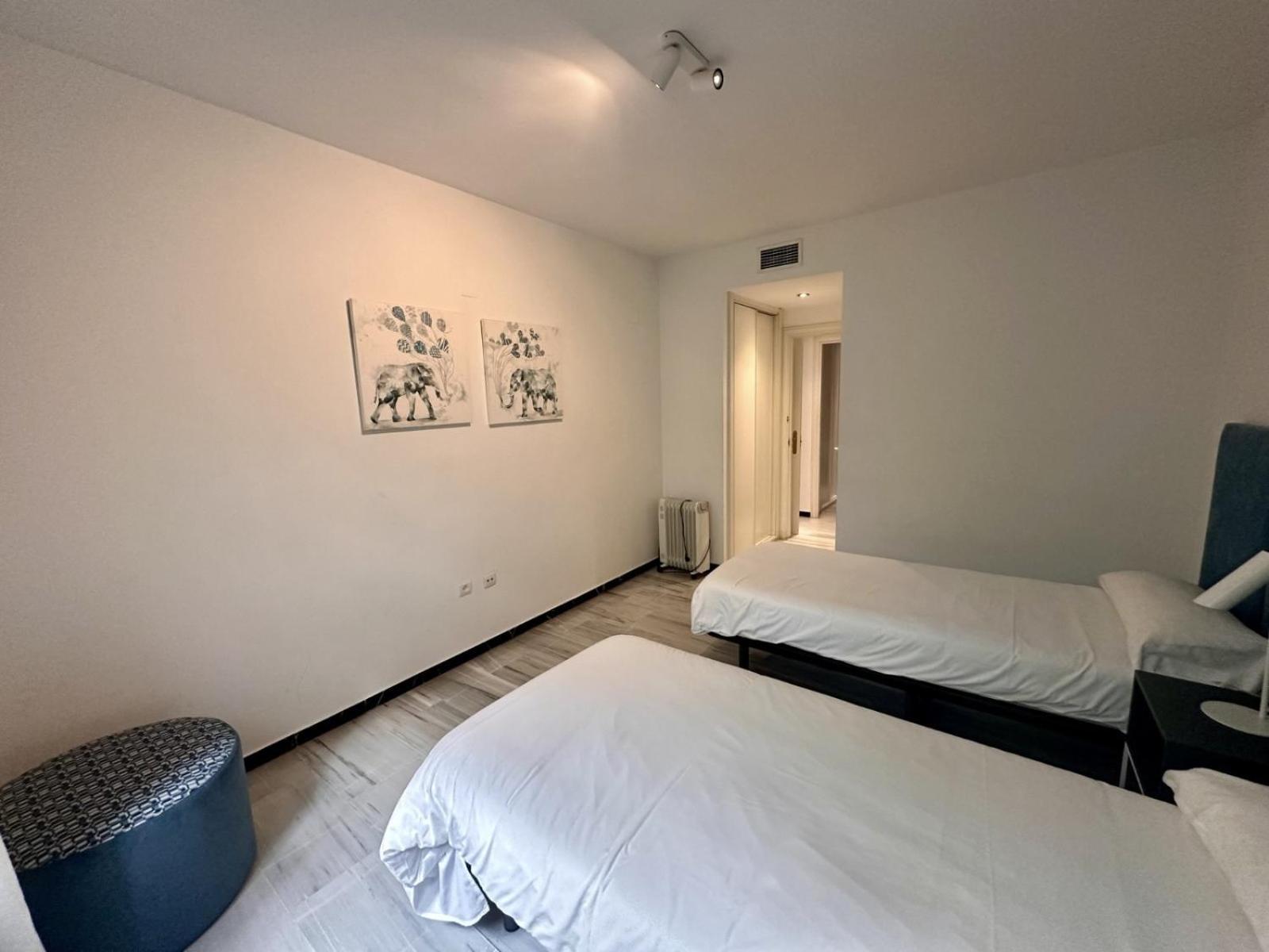Puerto Banus Medina Gardens With Pool By Homing Appartement